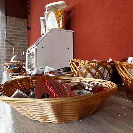B&B A Casa Di Giulia Guidonia Extérieur photo