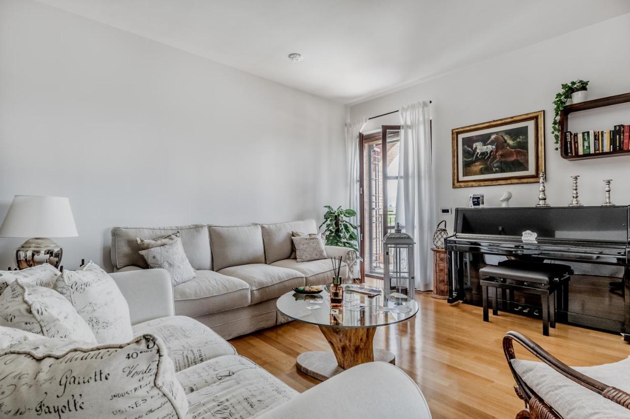 B&B A Casa Di Giulia Guidonia Extérieur photo